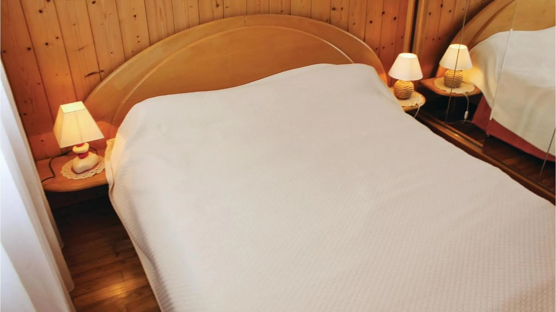 Vakantiehuis Awesome home in Landudec w/ 3 Bedrooms